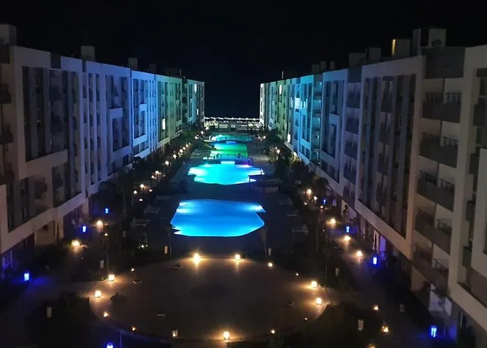 Luxury With Private And Aquapark Apartment Hurghada