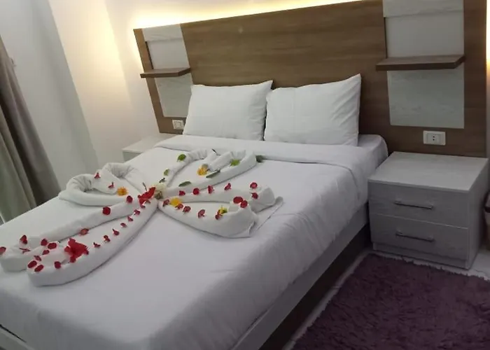 Luxury With Private And Aquapark Apartment Hurghada