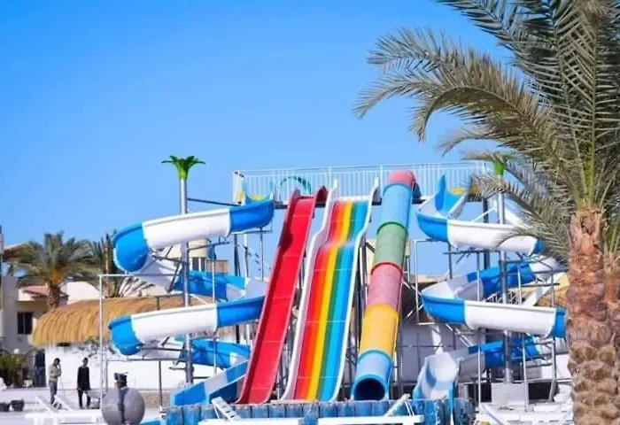 Luxury With Private And Aquapark Apartment