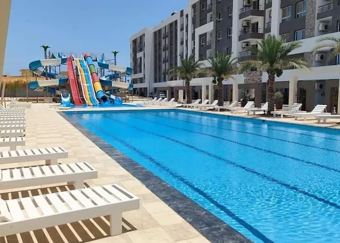 Luxury With Private And Aquapark Apartment *